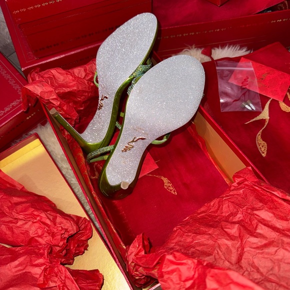 René Caovilla Green Satin Heels – Size 36 (Shimmer Strass)
BRAND NEW - Picture 5 of 12